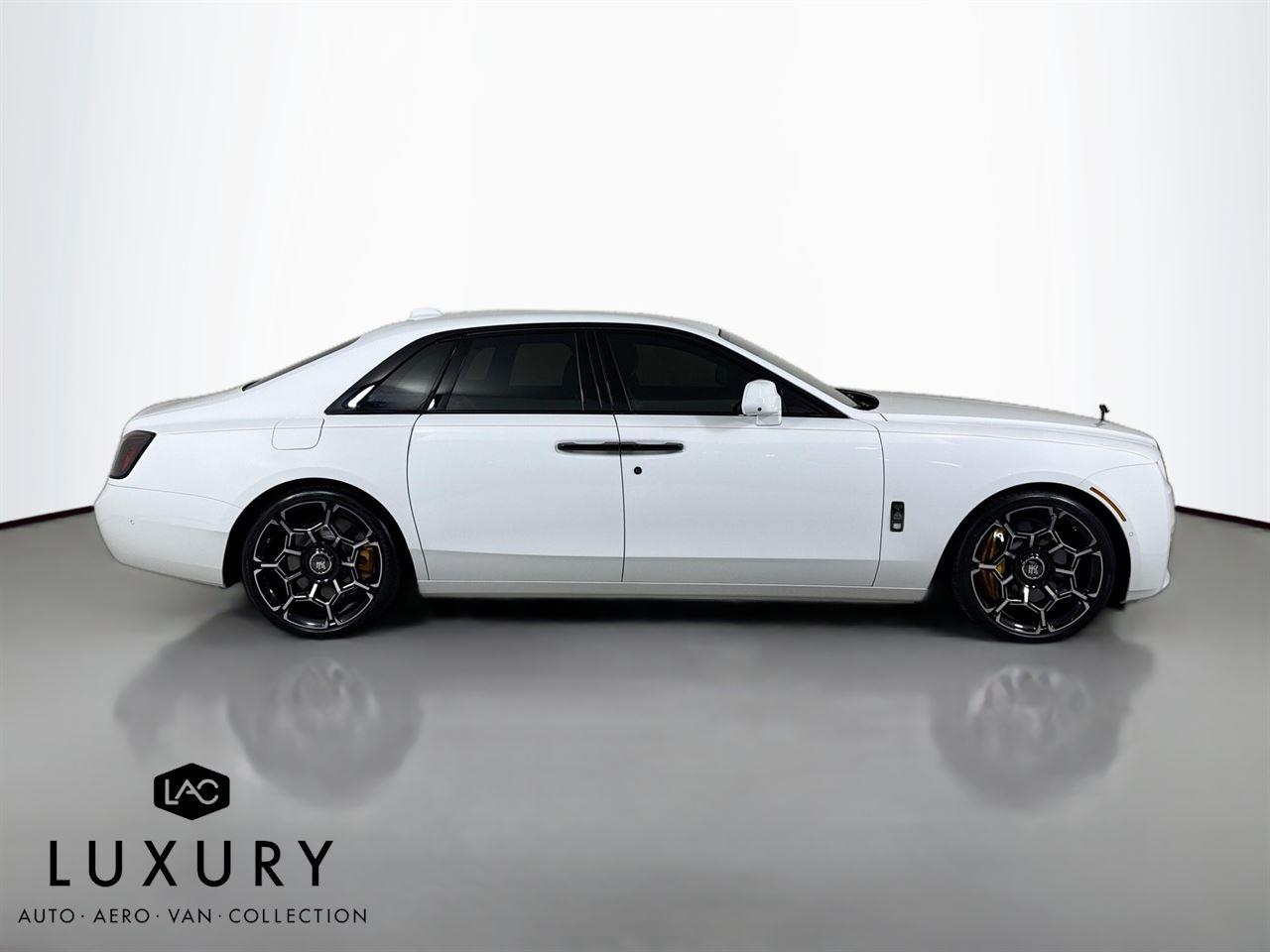 2025 Rolls Royce Ghost Black Badge photo 4