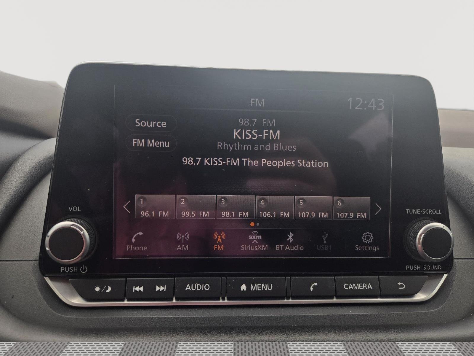 2023 Nissan Rogue SV photo 16