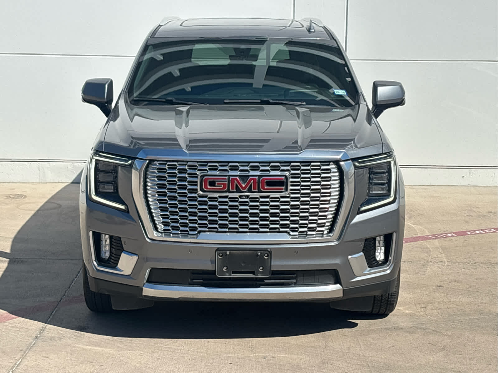 2021 Gmc Yukon Denali photo 2