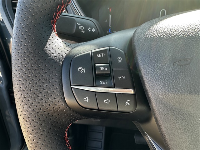 2025 Ford Escape ST-Line photo 20