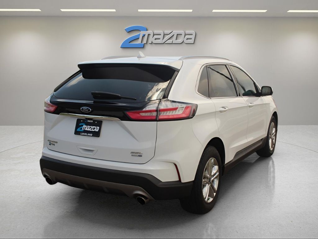 2020 Ford Edge SEL photo 5