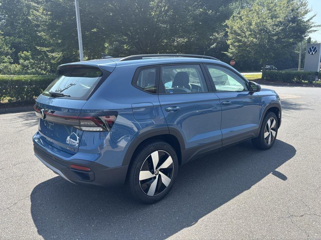 2025 Volkswagen Taos S photo 5