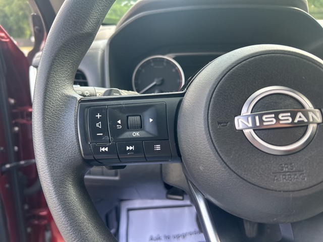 2023 Nissan Rogue SV photo 12