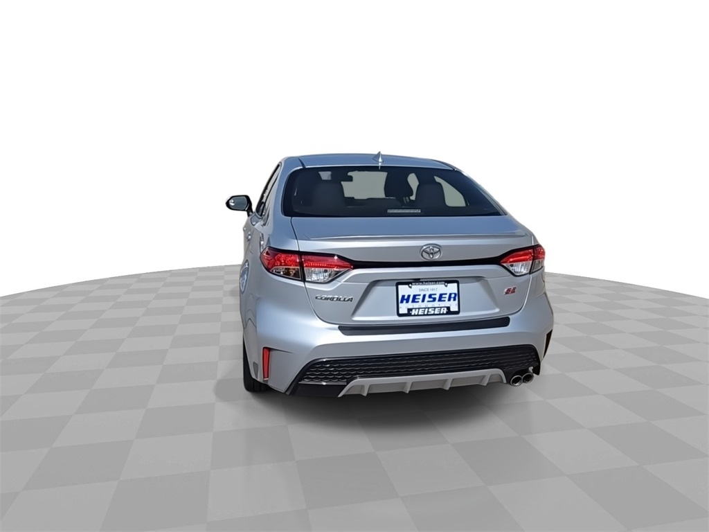 2022 Toyota Corolla SE photo 7