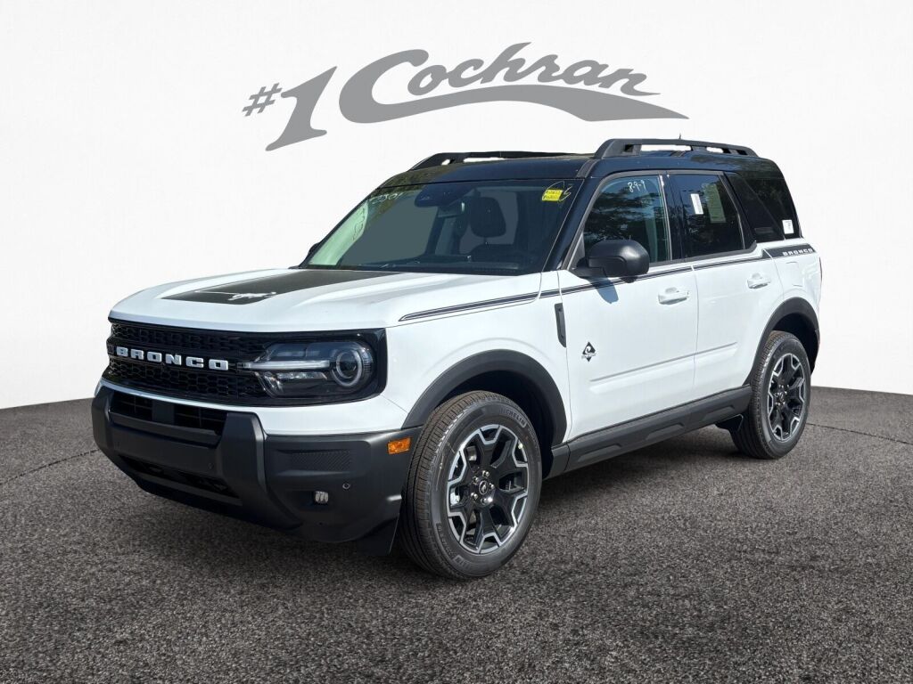 2025 Ford Bronco Sport Outer Banks photo 3
