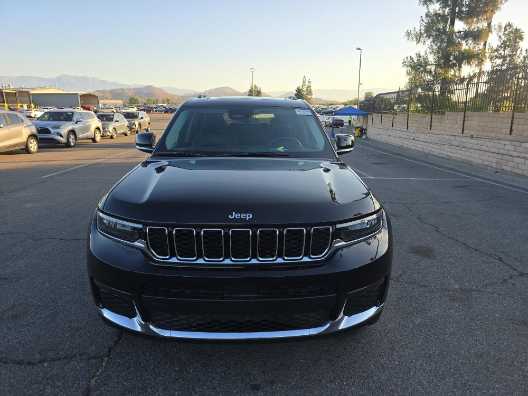 Used 2021 Jeep Grand Cherokee L Limited with VIN 1C4RJJBG5M8152352 for sale in Kansas City