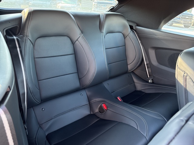 2025 Ford Mustang GT Premium photo 24