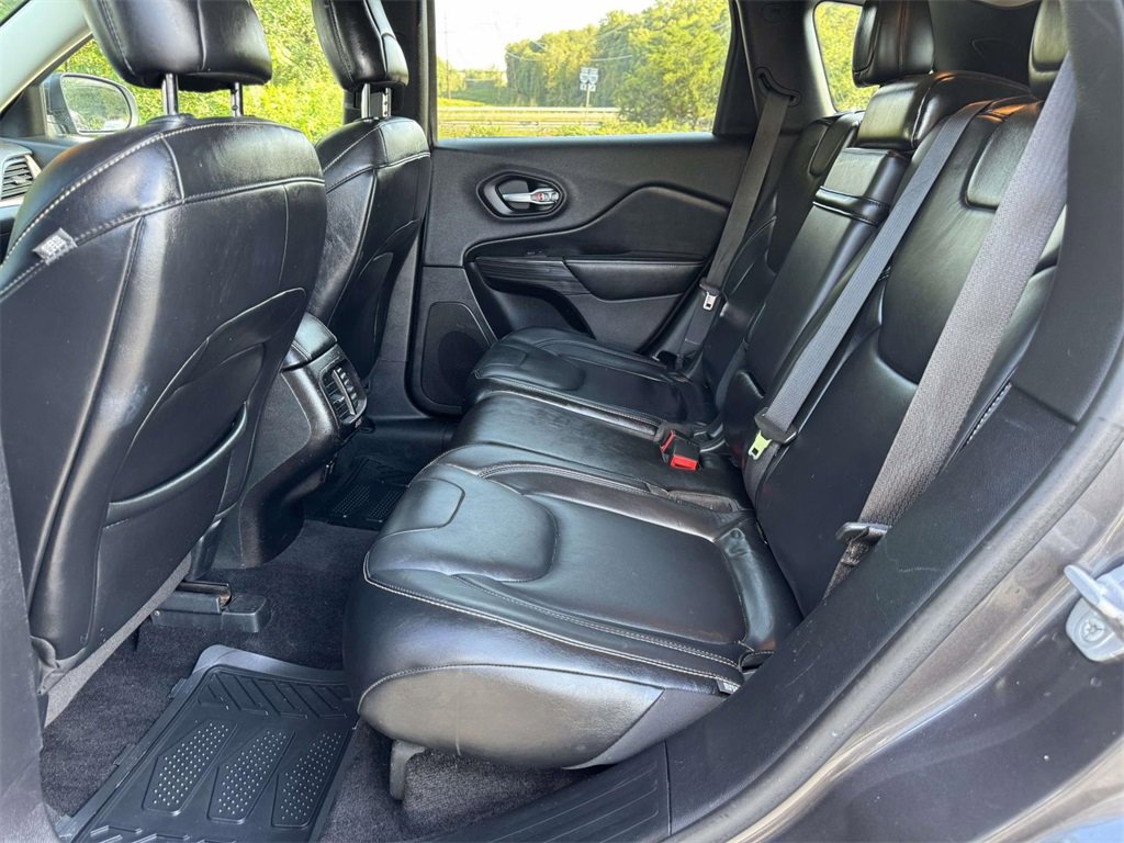 2014 Jeep Cherokee Limited photo 14