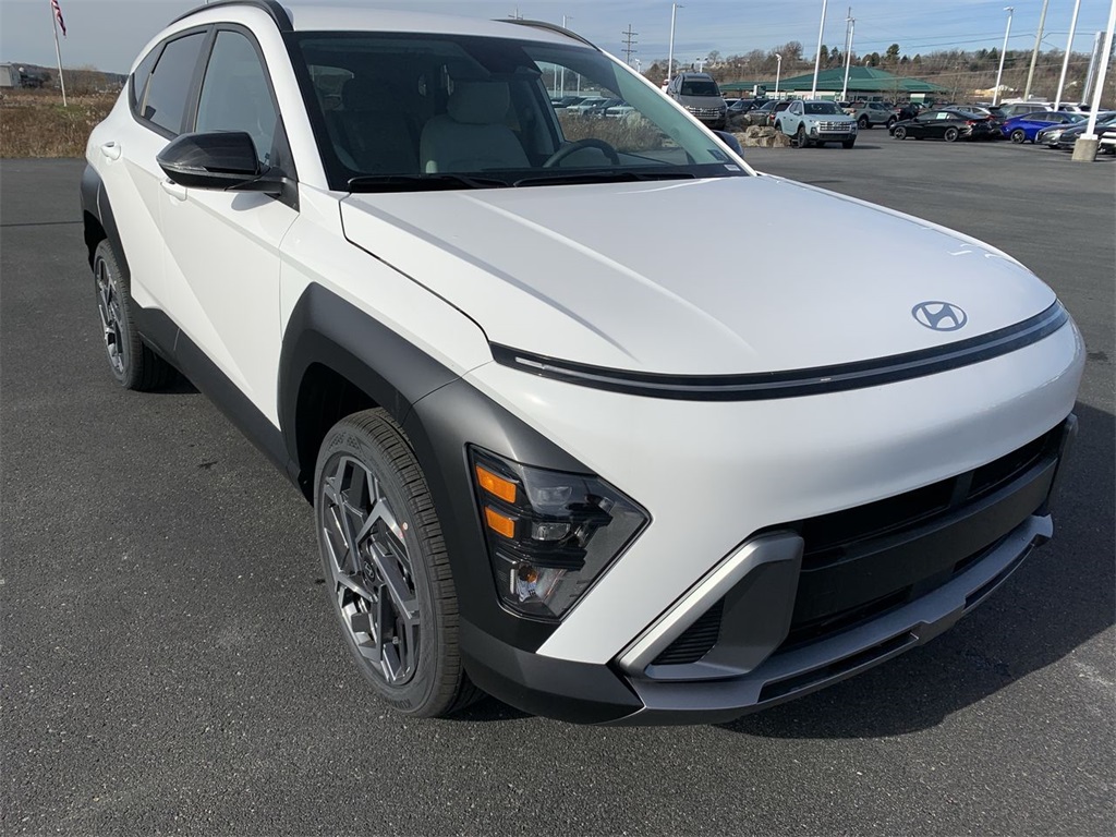 2026 Hyundai Kona SEL Premium's photo