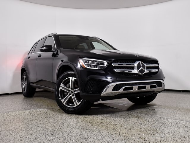 2022 Mercedes Benz GLC 300 photo 3