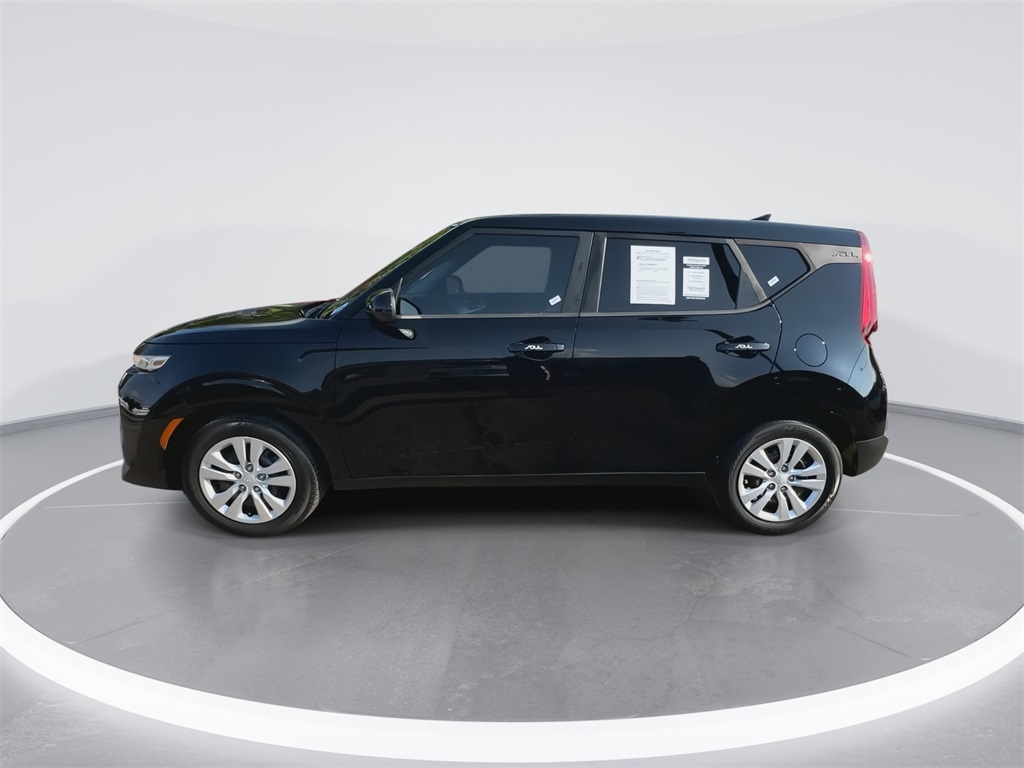 2022 Kia Soul LX photo 5