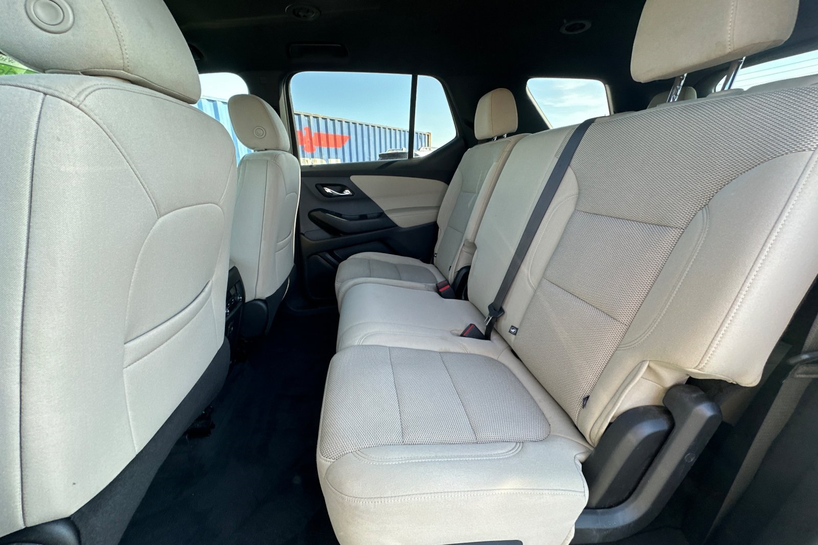 2022 Chevrolet Traverse LS photo 13