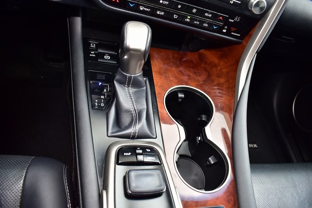 2019 Lexus RX 350L photo 19