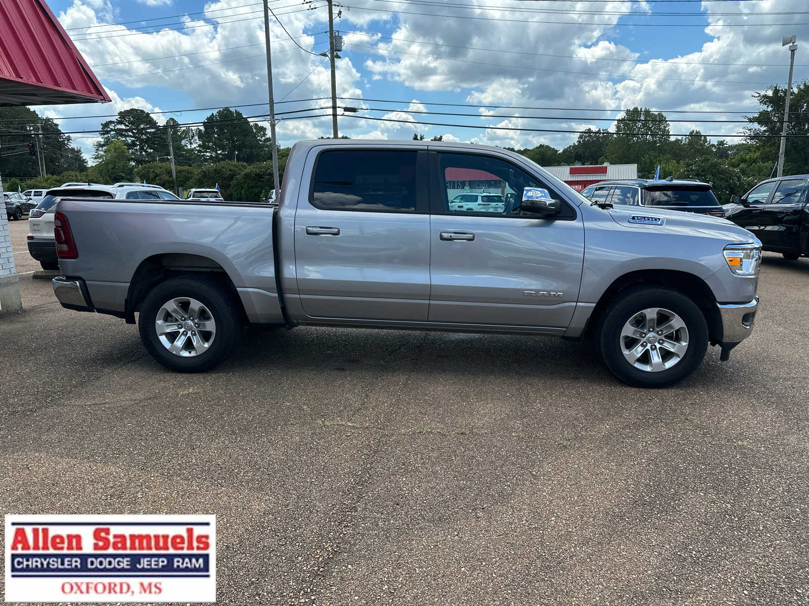 2024 Ram 1500 Laramie photo 4