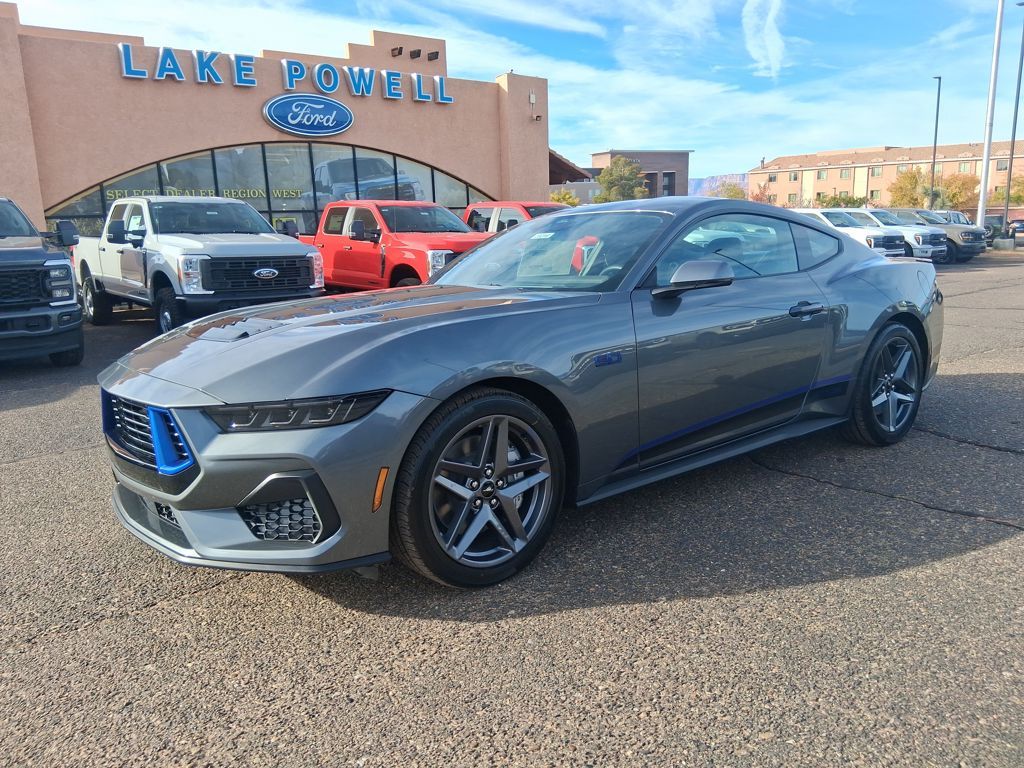2025 Ford Mustang GT Premium's photo