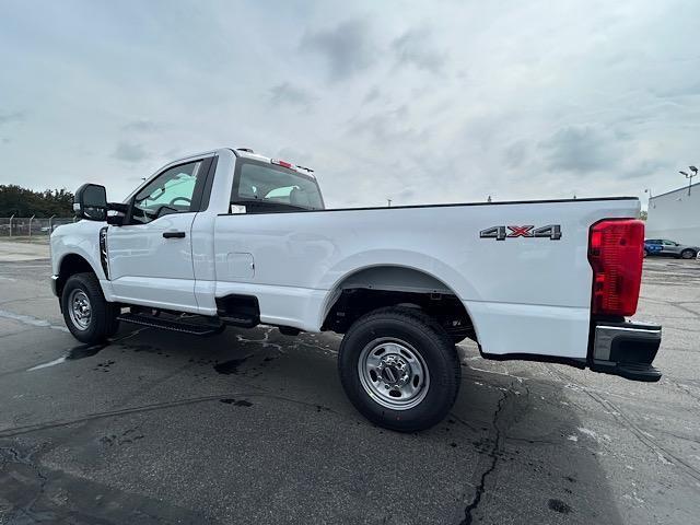 2025 Ford F-250 XL photo 3