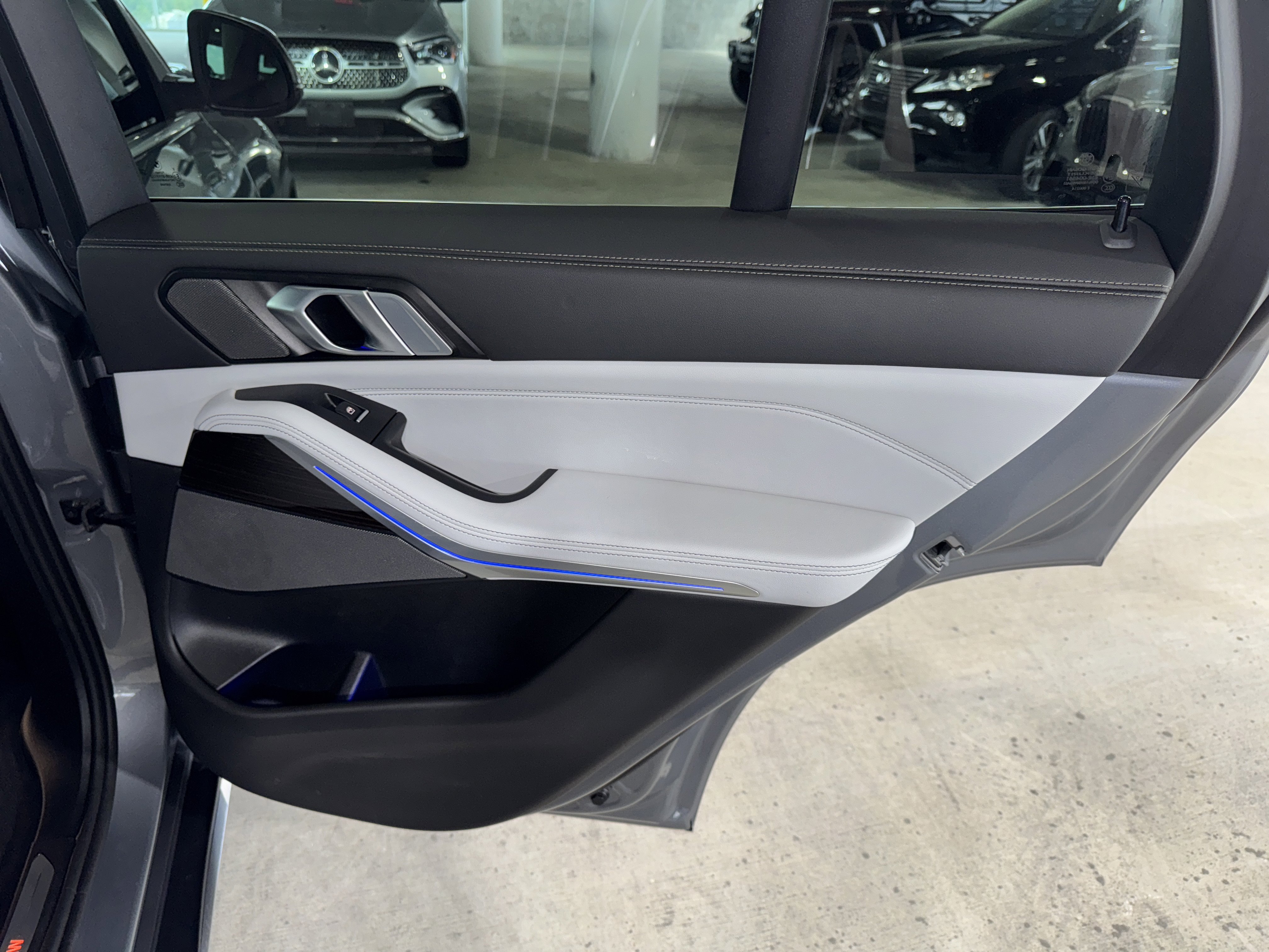2025 Bmw X5 xDrive40i photo 4