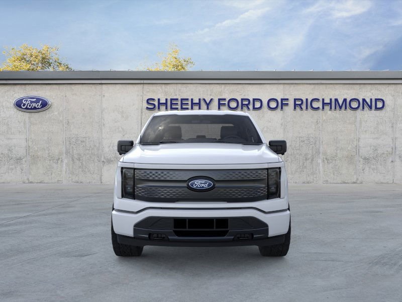 2025 Ford F-150 Lightning XLT photo 7
