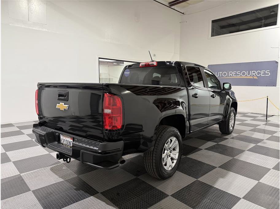 2018 Chevrolet Colorado LT photo 5