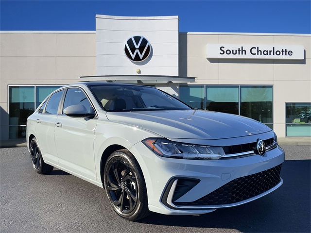 2026 Volkswagen Jetta SE's photo