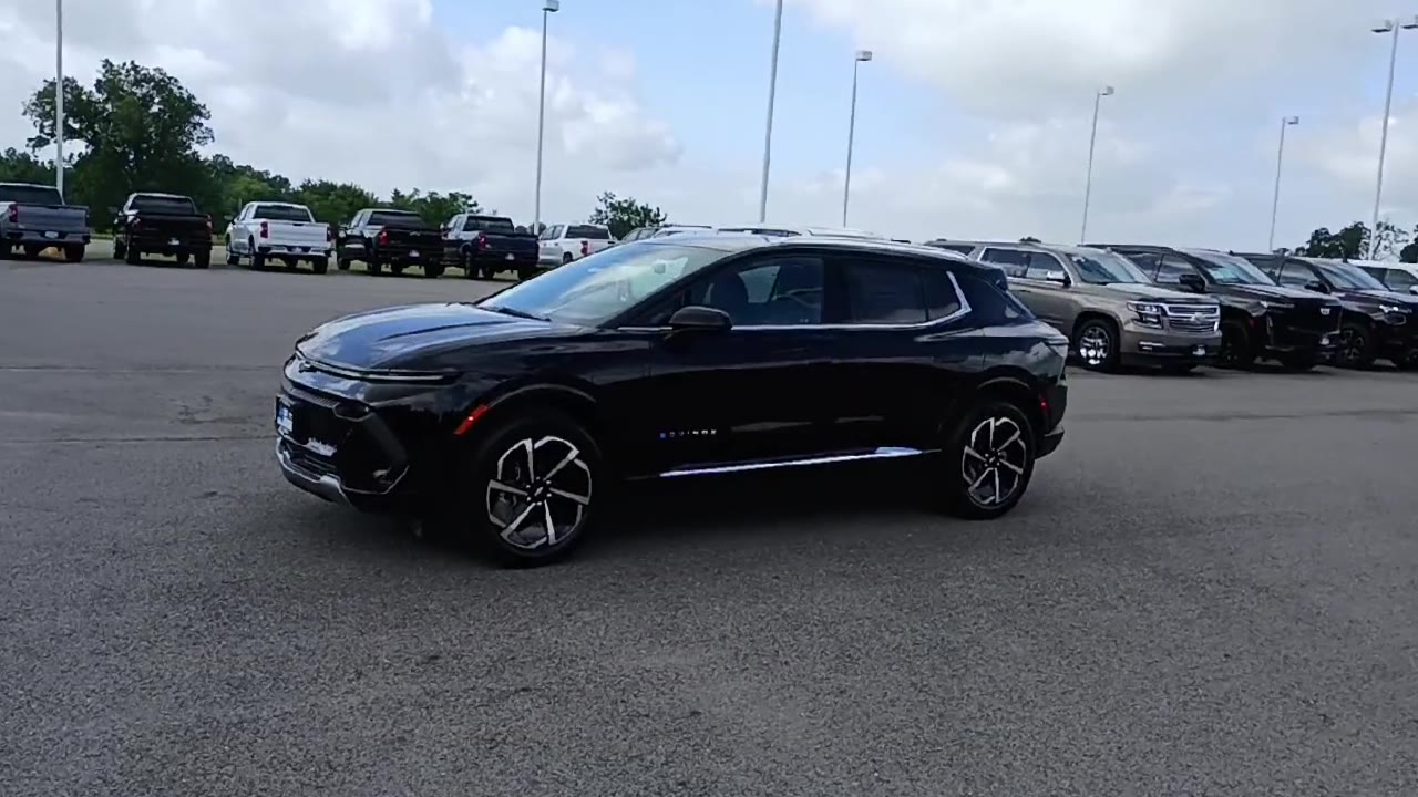 2025 Chevrolet Equinox EV 1LT photo 4