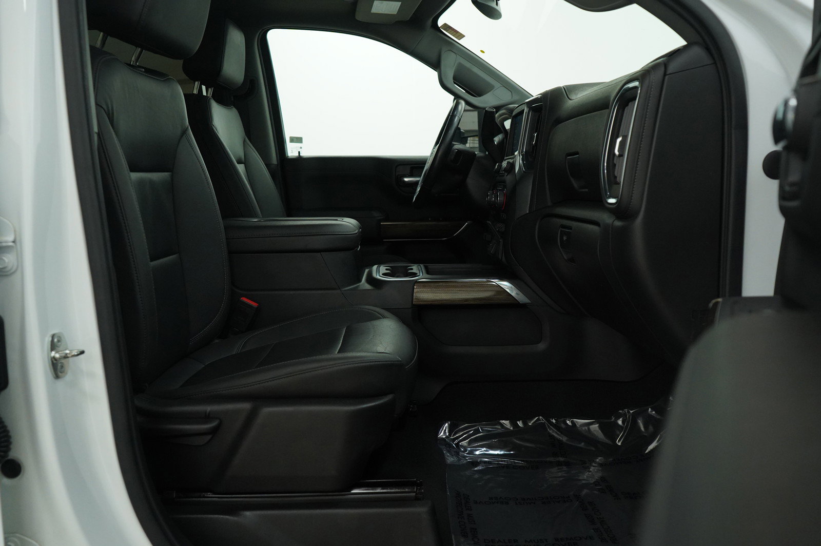 2021 Chevrolet Silverado 1500 RST photo 9