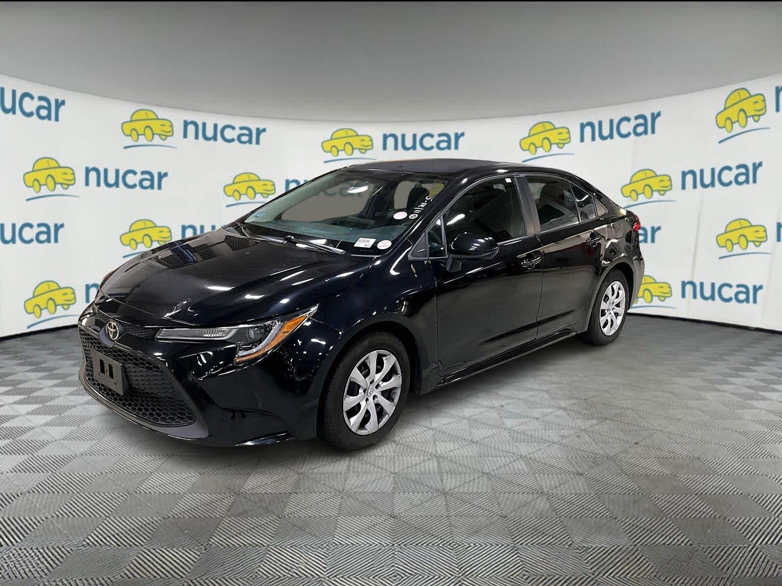 2022 Toyota Corolla LE photo 2