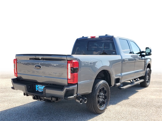 2026 Ford F-250 XLT photo 4