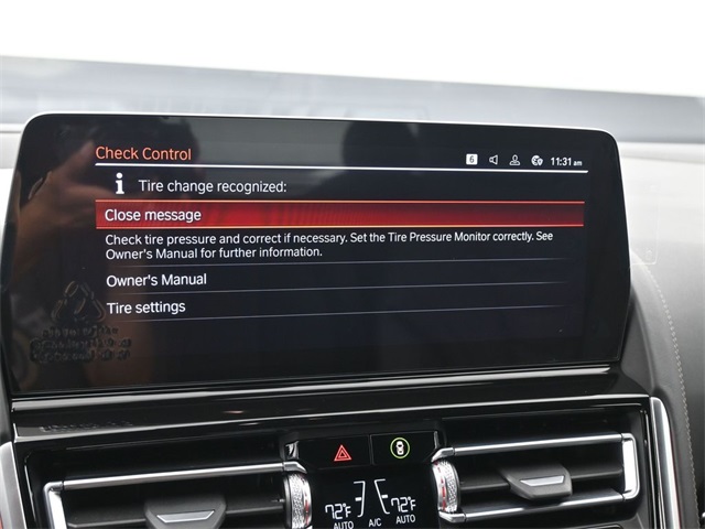 2026 Bmw 850i xDrive Convertible photo 4