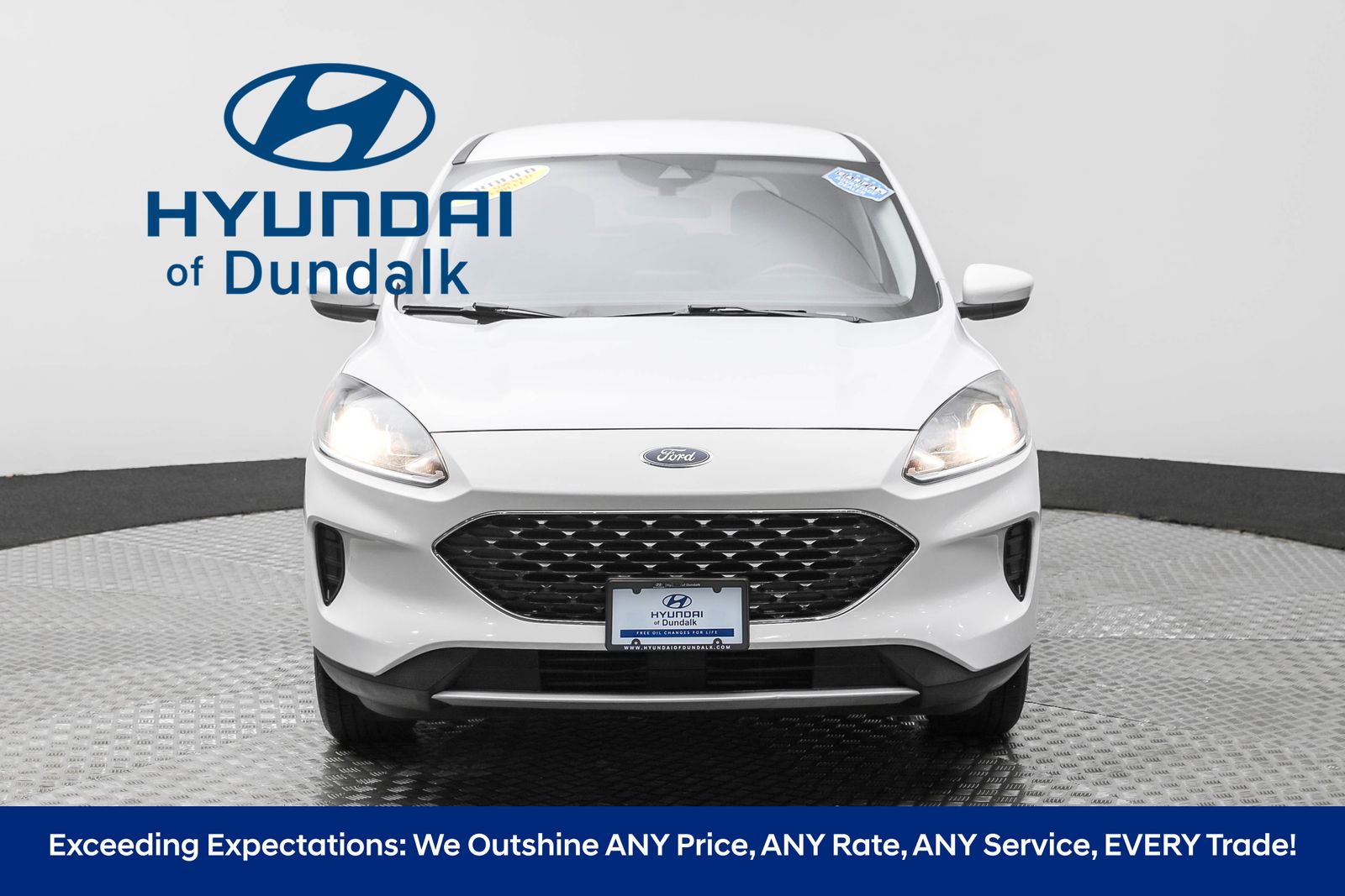 2021 Ford Escape SE photo 2