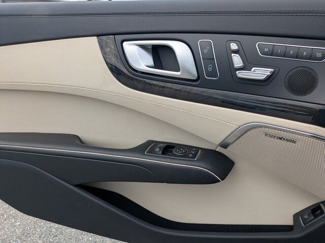 2017 Mercedes Benz SL 450 photo 26
