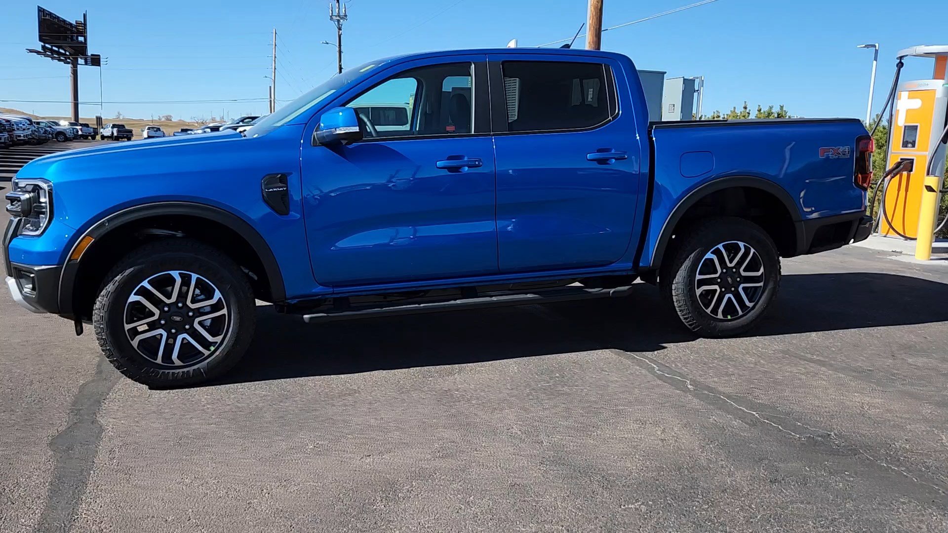 2025 Ford Ranger Lariat photo 2