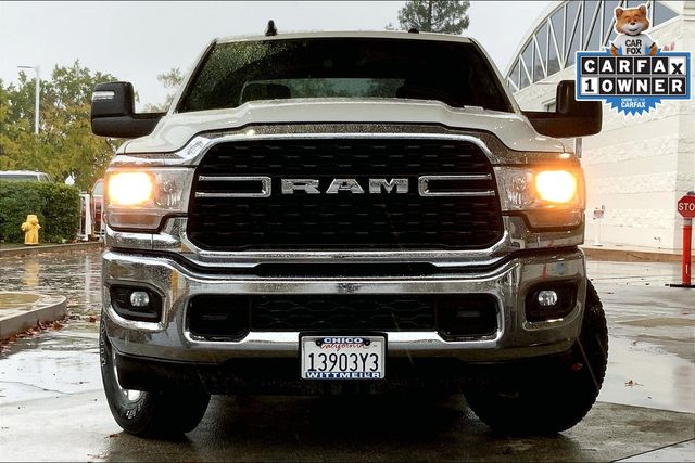 2024 Ram 3500 Big Horn photo 3