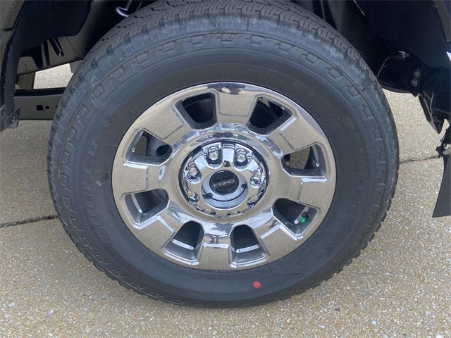 2026 Ford F-350 photo 7