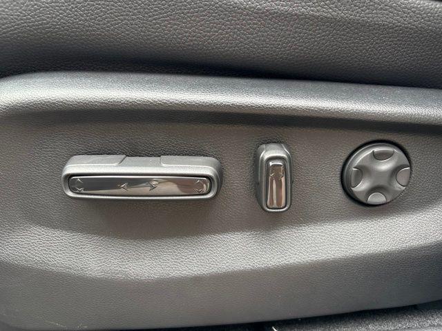 2026 Honda Odyssey Elite photo 7