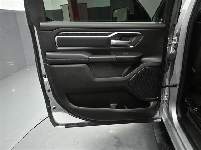 2024 RAM 1500 - Image 18