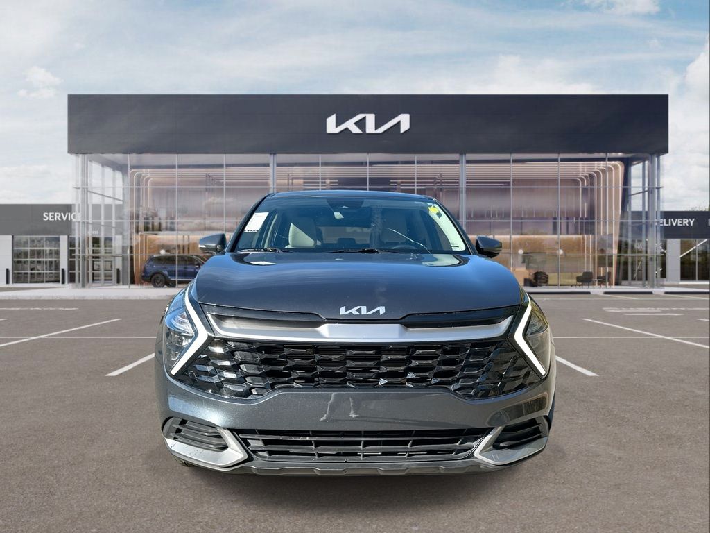 2023 Kia Sportage EX photo 3