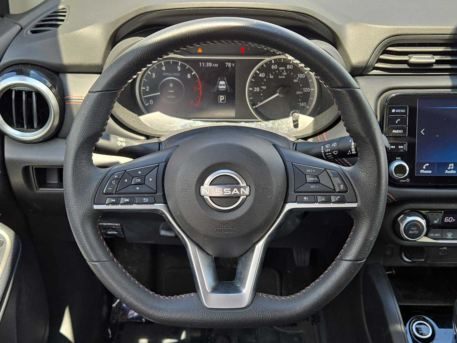 2024 Nissan Versa 1.6 SR photo 16