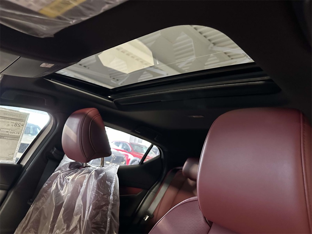 2026 Mazda Mazda3 Hatchback 2.5 s Premium photo 4