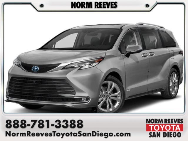 2023 Toyota Sienna Platinum's photo