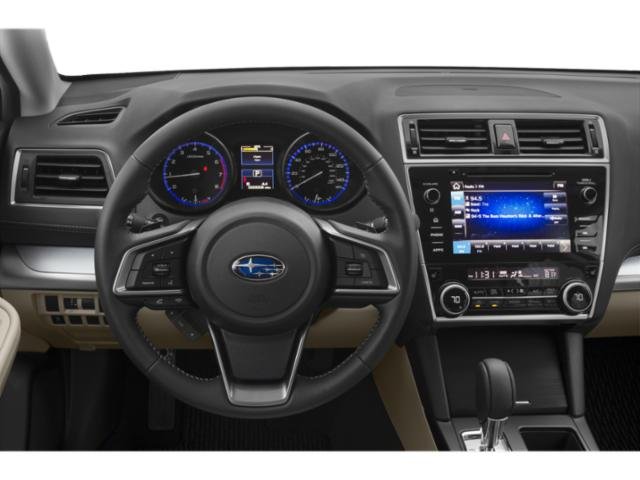 2019 Subaru Outback Premium photo 4