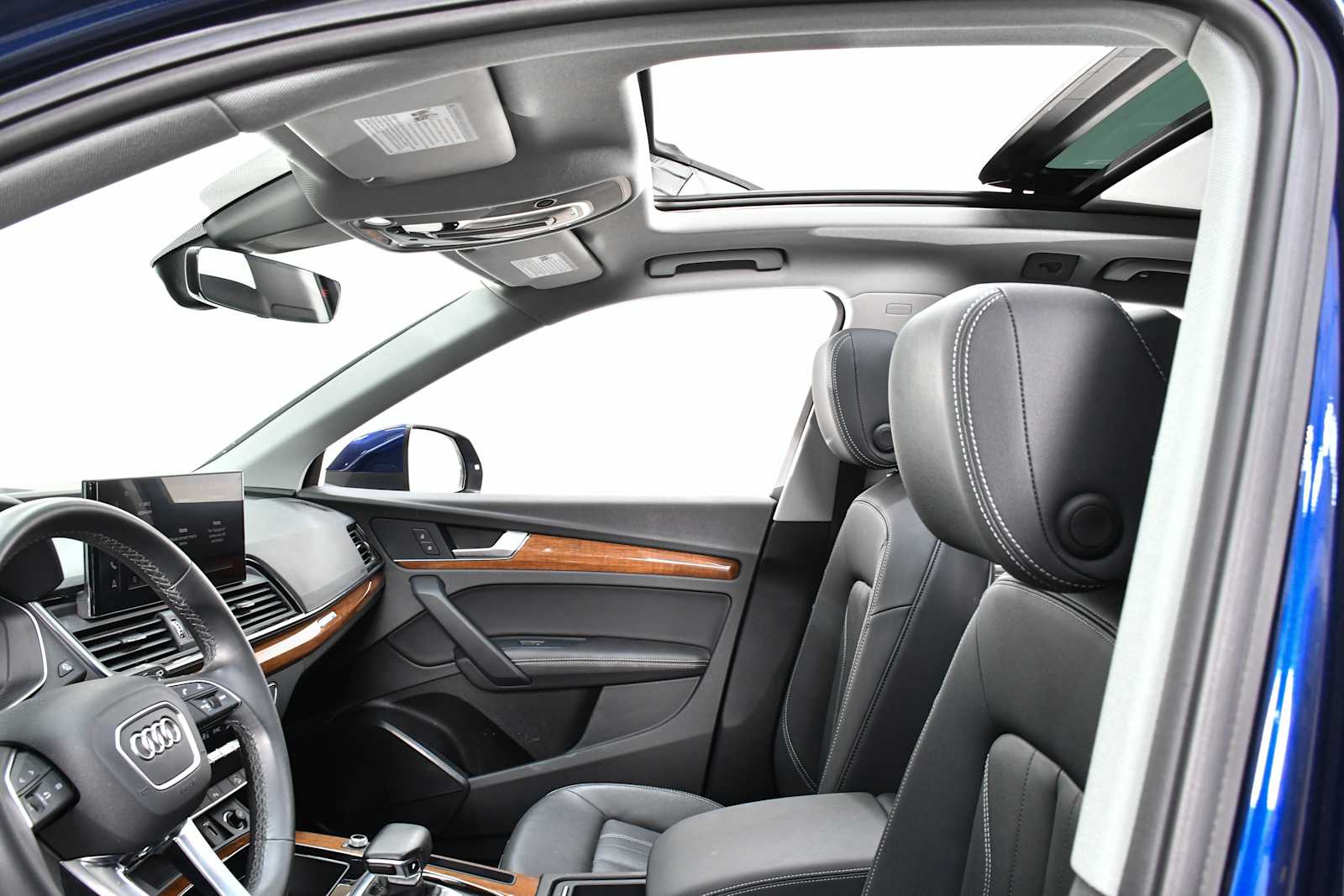 2022 Audi Q5 S line Premium Plus photo 11