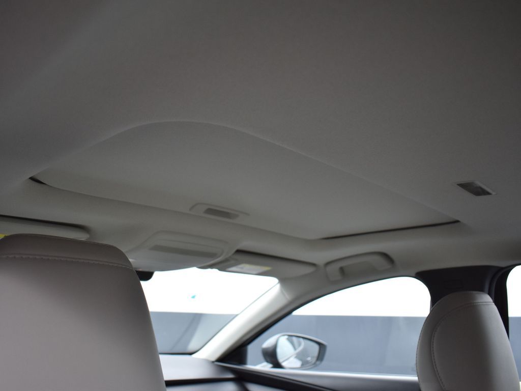 2025 Mazda Mazda3 2.5 s Preferred photo 20