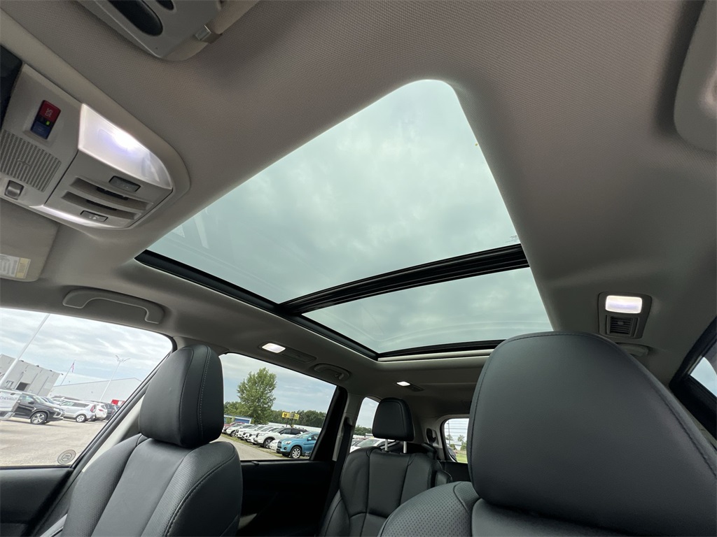 2021 Subaru Ascent Limited photo 11