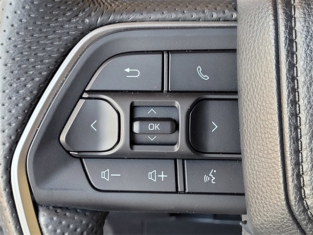 2024 Toyota Tacoma SR5 photo 29