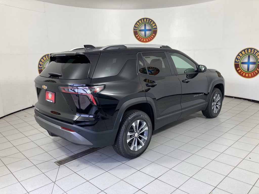 2026 Chevrolet Equinox LT photo 17
