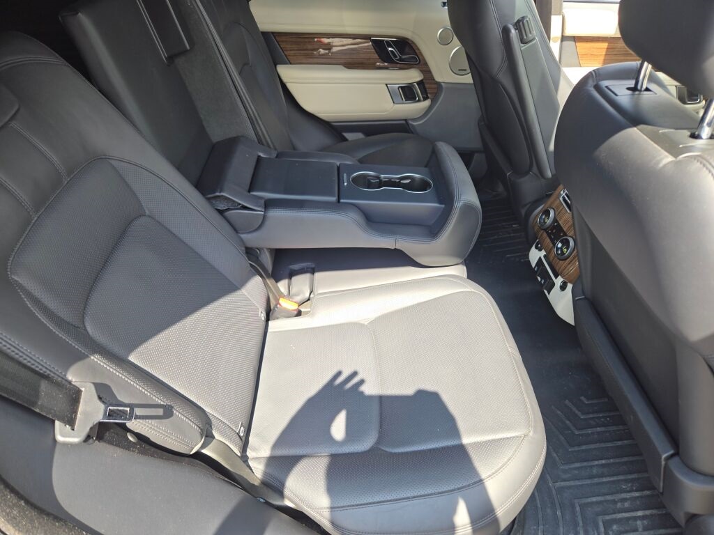 2018 Land Rover Range Rover SuperCharged photo 4