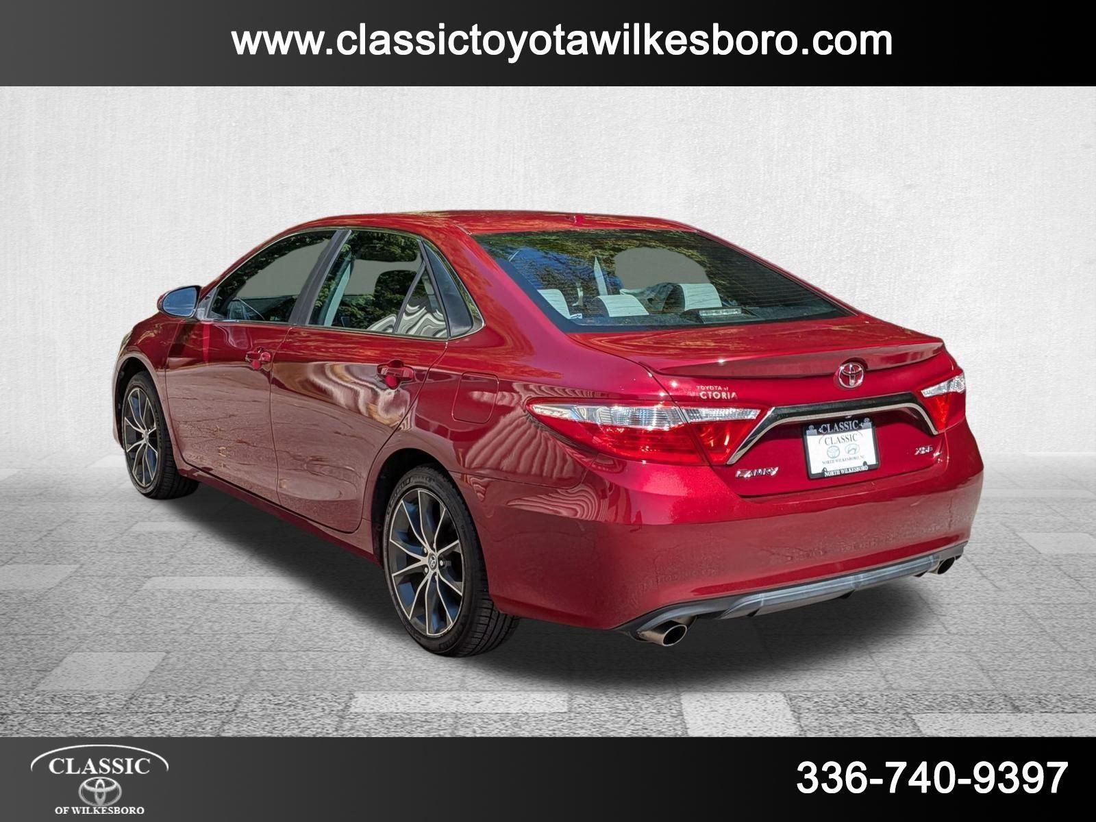 2015 Toyota Camry XSE photo 7