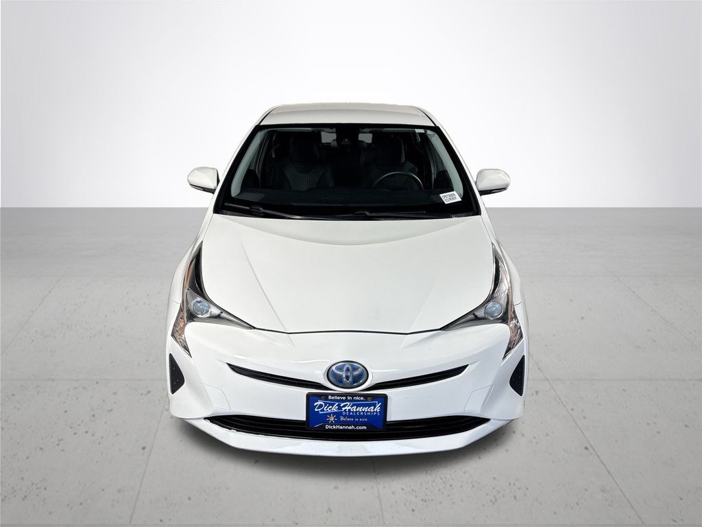 2017 Toyota Prius Two photo 3