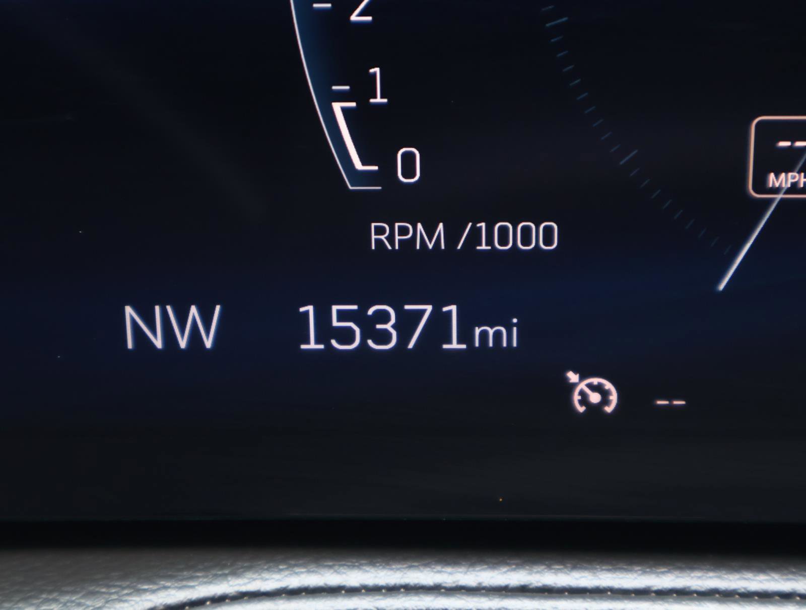 2024 Cadillac XT4 Premium Luxury photo 33